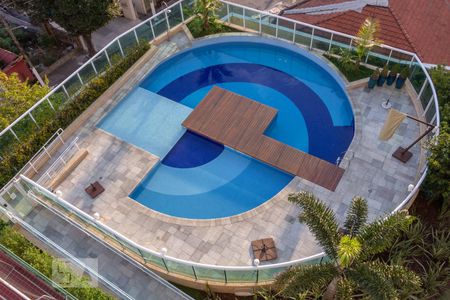 Apartamento à venda com 190m², 4 quartos e 4 vagas Apartamento à venda com 190m², 4 quartos e 4 vagasPiscina