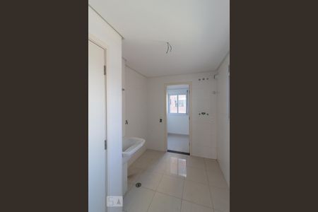 Apartamento à venda com 190m², 4 quartos e 4 vagas Apartamento à venda com 190m², 4 quartos e 4 vagasLavanderia