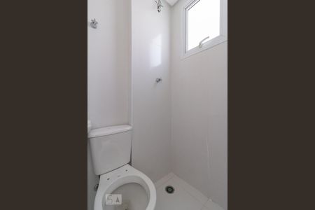 Apartamento à venda com 190m², 4 quartos e 4 vagas Apartamento à venda com 190m², 4 quartos e 4 vagasBanheiro de Serviço