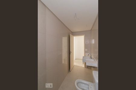 Apartamento à venda com 190m², 4 quartos e 4 vagas Apartamento à venda com 190m², 4 quartos e 4 vagasBanheiro Social