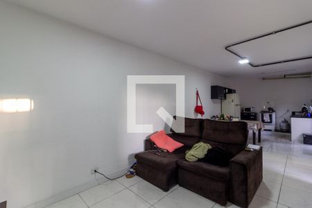 Sala de casa à venda com 2 quartos, 250m² em Vila São Paulo, São Paulo