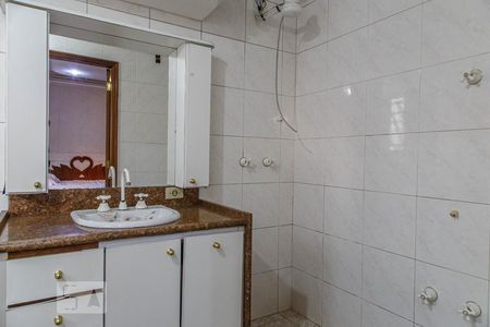 Casa para alugar com 600m², 4 quartos e 8 vagasBanheiro Suíte 3