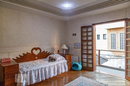 Casa para alugar com 600m², 4 quartos e 8 vagasQuarto Suíte 3