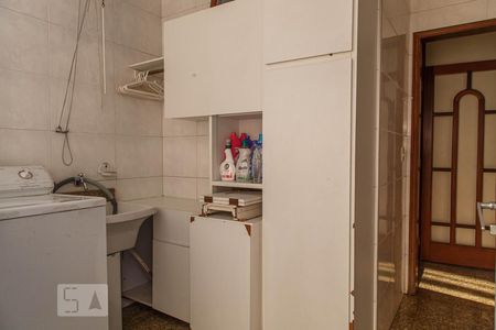 Casa para alugar com 600m², 4 quartos e 8 vagasÁrea de Serviço