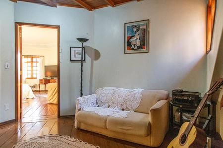 Casa para alugar com 600m², 4 quartos e 8 vagasMezanino