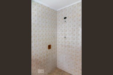 Casa à venda com 220m², 3 quartos e 2 vagasBanheiro 