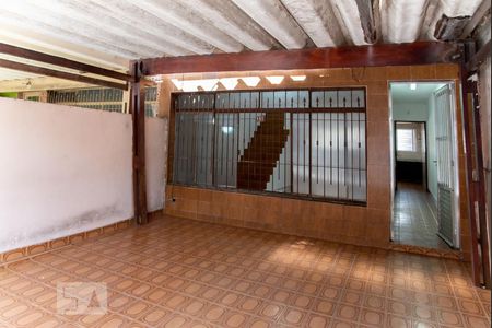 Casa à venda com 220m², 3 quartos e 2 vagasGaragem