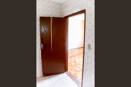 Casa à venda com 220m², 3 quartos e 2 vagasBanheiro da Suite 