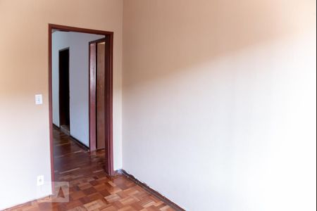 Casa à venda com 220m², 3 quartos e 2 vagasQuarto 2