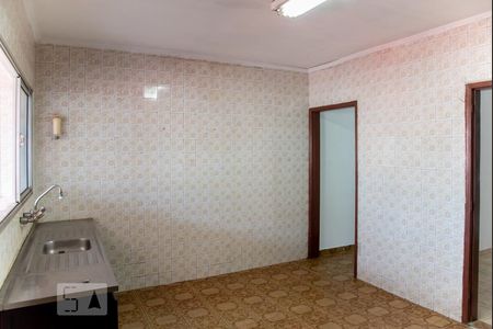 Casa à venda com 220m², 3 quartos e 2 vagasCozinha