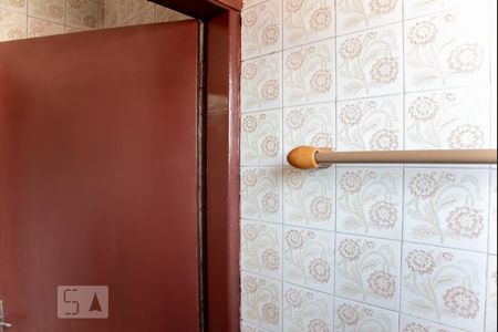 Lavabo de casa à venda com 3 quartos, 220m² em Vila Tolstoi, São Paulo