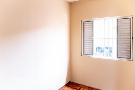 Casa à venda com 220m², 3 quartos e 2 vagasQuarto 2