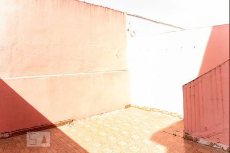 Casa à venda com 220m², 3 quartos e 2 vagasQuintal