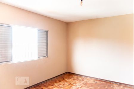 Suite de casa à venda com 3 quartos, 220m² em Vila Tolstoi, São Paulo