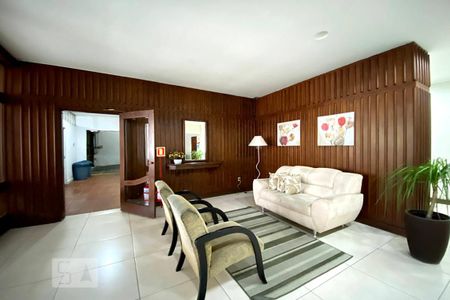 Apartamento para alugar com 75m², 2 quartos e 1 vagaHall de Entrada