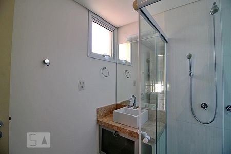 Apartamento à venda com 125m², 3 quartos e 3 vagasBanheiro da Suíte 2