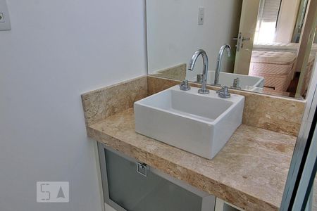 Apartamento à venda com 125m², 3 quartos e 3 vagasBanheiro da Suíte 2