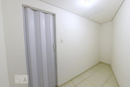 Quarto 1 de casa para alugar com 2 quartos, 70m² em Jardim Leda, Guarulhos