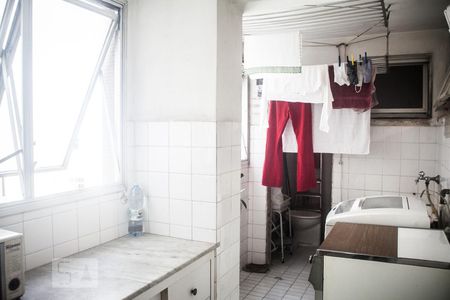 Apartamento à venda com 120m², 3 quartos e 1 vagaÁrea de Serviço