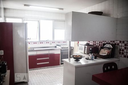 Apartamento à venda com 120m², 3 quartos e 1 vagaCozinha