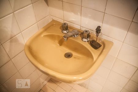 Apartamento à venda com 120m², 3 quartos e 1 vagaBanheiro - Torneira