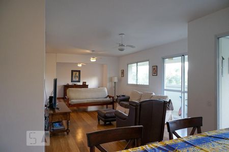 Apartamento à venda com 175m², 3 quartos e 2 vagasSala