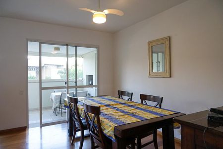 Apartamento à venda com 175m², 3 quartos e 2 vagasSala