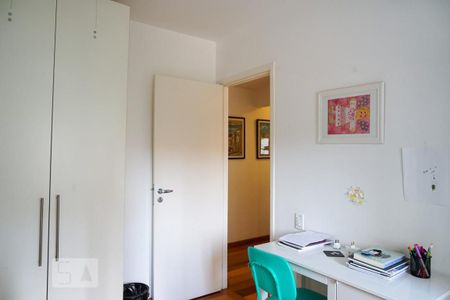 Apartamento à venda com 175m², 3 quartos e 2 vagasQuarto 3