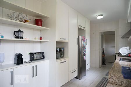 Apartamento à venda com 175m², 3 quartos e 2 vagasCozinha