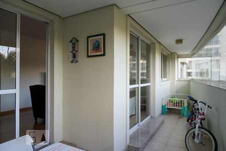Apartamento à venda com 175m², 3 quartos e 2 vagasVaranda gourmet