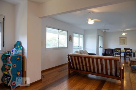 Apartamento à venda com 175m², 3 quartos e 2 vagasSala