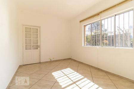 Casa à venda com 199m², 4 quartos e 2 vagas Casa à venda com 199m², 4 quartos e 2 vagasQuarto 3