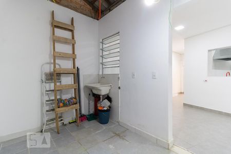 Casa à venda com 199m², 4 quartos e 2 vagas Casa à venda com 199m², 4 quartos e 2 vagasLavanderia