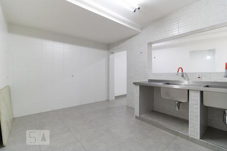 Casa à venda com 199m², 4 quartos e 2 vagas Casa à venda com 199m², 4 quartos e 2 vagasCozinha