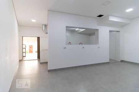 Casa à venda com 199m², 4 quartos e 2 vagas Casa à venda com 199m², 4 quartos e 2 vagasCopa da Cozinha