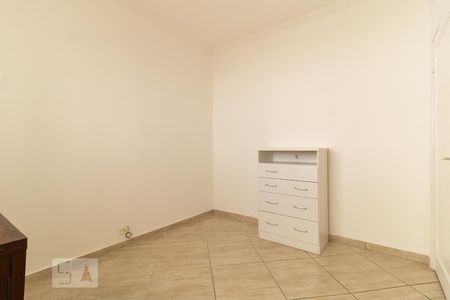 Casa à venda com 199m², 4 quartos e 2 vagas Casa à venda com 199m², 4 quartos e 2 vagasQuarto 1