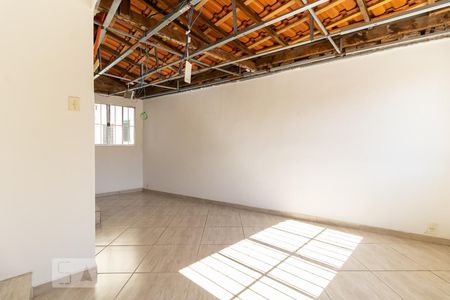 Casa à venda com 199m², 4 quartos e 2 vagas Casa à venda com 199m², 4 quartos e 2 vagasVaranda do Quarto 2 e 3