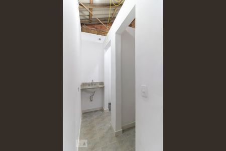 Casa à venda com 199m², 4 quartos e 2 vagas Casa à venda com 199m², 4 quartos e 2 vagasBanheiro de Serviço