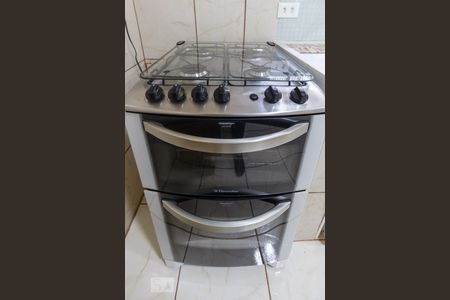 Casa para alugar com 160m², 2 quartos e 2 vagasCozinha