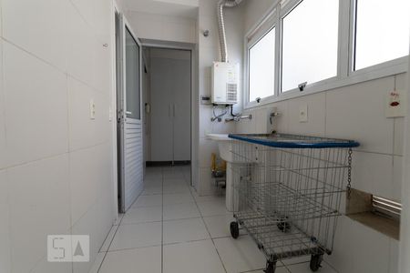 Apartamento para alugar com 130m², 3 quartos e 3 vagasÁrea de Serviço
