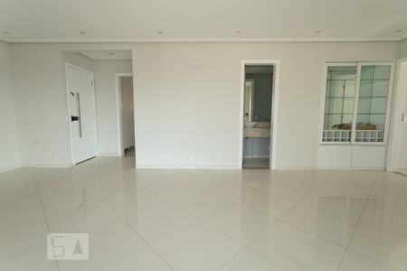 Sala de apartamento para alugar com 3 quartos, 130m² em Chácara Mafalda, São Paulo