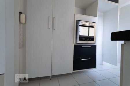 Apartamento para alugar com 130m², 3 quartos e 3 vagasCozinha