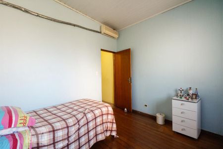 Casa à venda com 150m², 3 quartos e 2 vagasQuarto 1