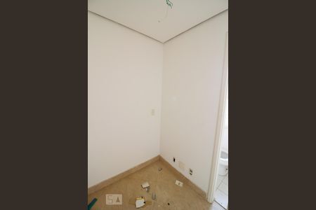 Apartamento à venda com 254m², 3 quartos e 4 vagasQuarto de Serviço