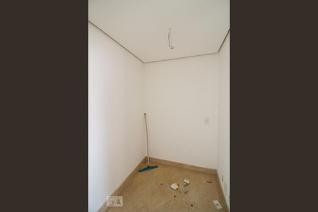 Apartamento à venda com 254m², 3 quartos e 4 vagasQuarto de Serviço