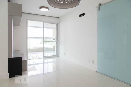 Sala de apartamento à venda com 2 quartos, 74m² em Recreio dos Bandeirantes, Rio de Janeiro