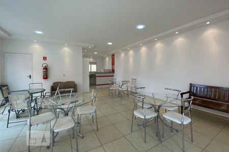 Apartamento para alugar com 50m², 2 quartos e 1 vagaÁrea comum - Salão de festas