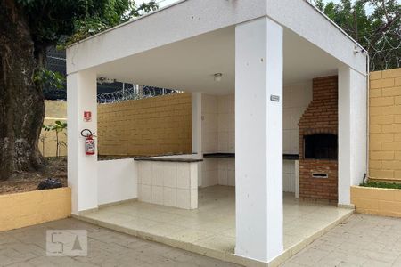 Apartamento para alugar com 50m², 2 quartos e 1 vagaÁrea comum - Churrasqueira