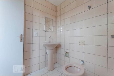 Casa de condomínio para alugar com 60m², 2 quartos e sem vagaBanheiro