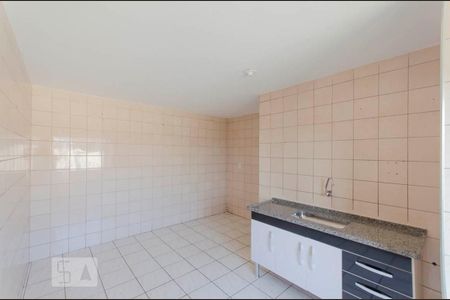 Casa de condomínio para alugar com 60m², 2 quartos e sem vagaCozinha